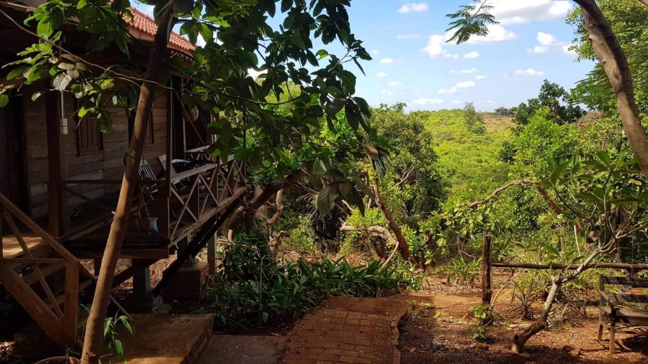 Nature House Eco-Lodge& Trekking Banlung Exterior foto