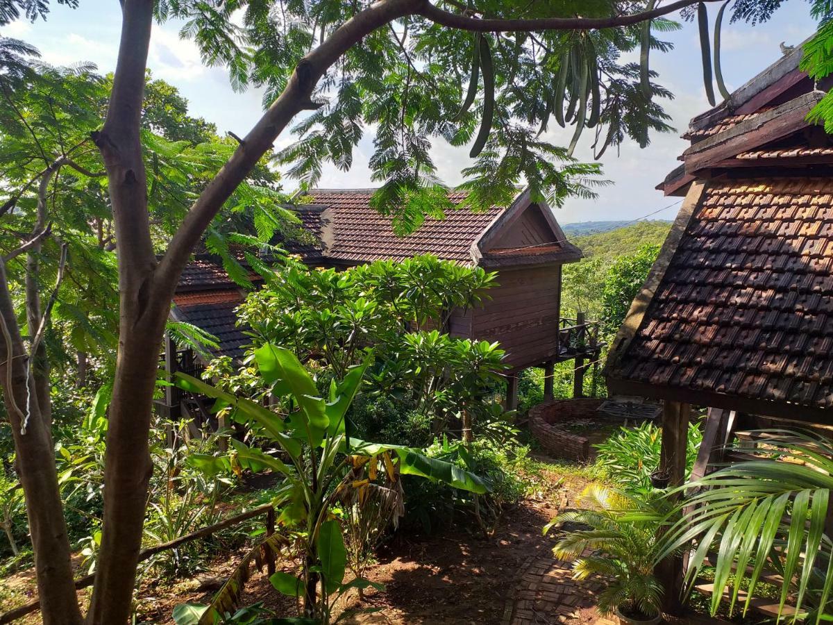 Nature House Eco-Lodge& Trekking Banlung Exterior foto