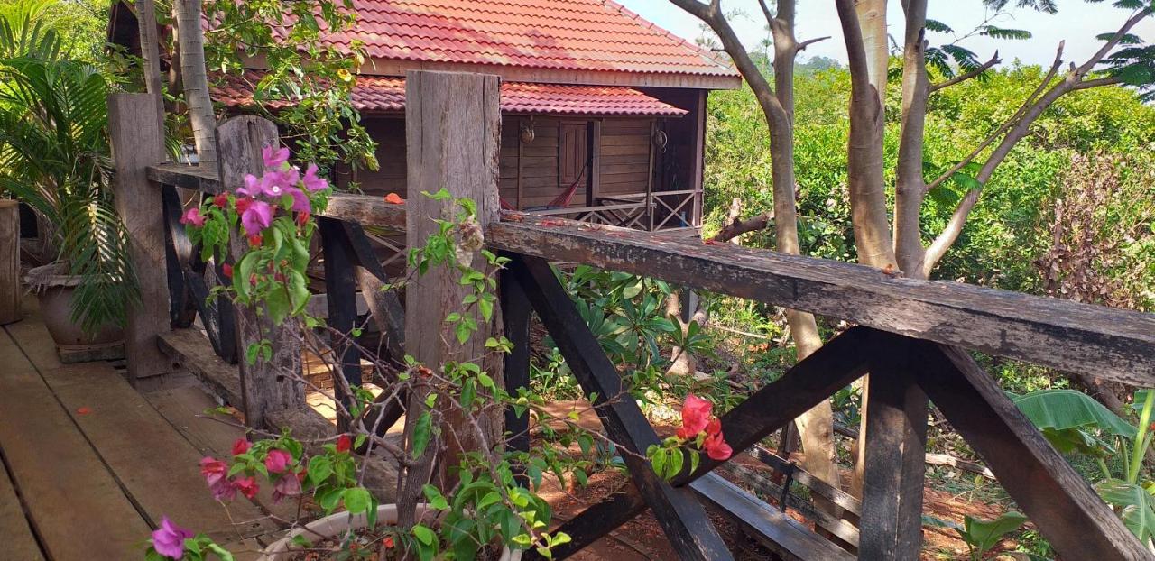 Nature House Eco-Lodge& Trekking Banlung Exterior foto
